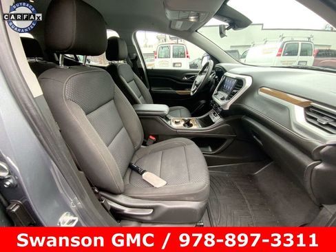 Used 2022 GMC Acadia SLE image 28