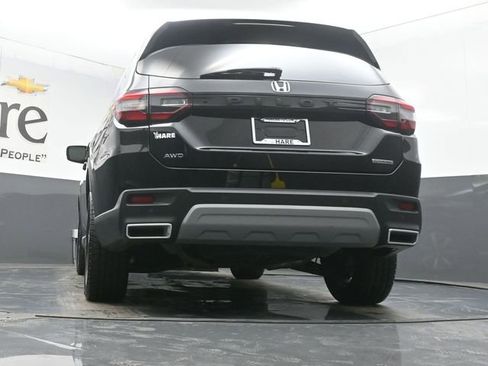 Used 2023 Honda Pilot Touring image 60