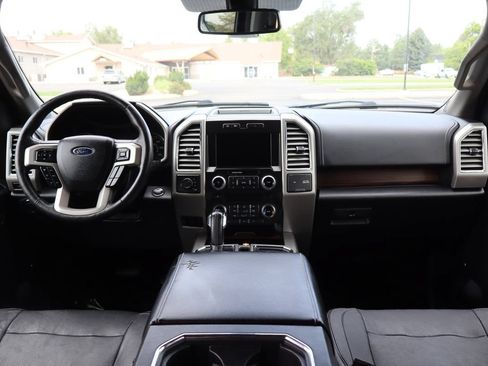 Used 2015 Ford F150 Lariat w/ Equipment Group 502A Luxury AWD/4WD image 16