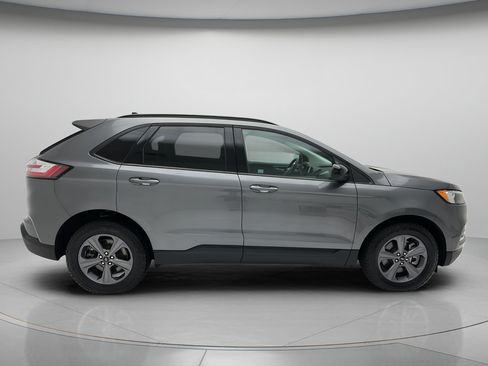 Used 2024 Ford Edge SEL w/ Sport Appearance Package AWD/4WD image 6