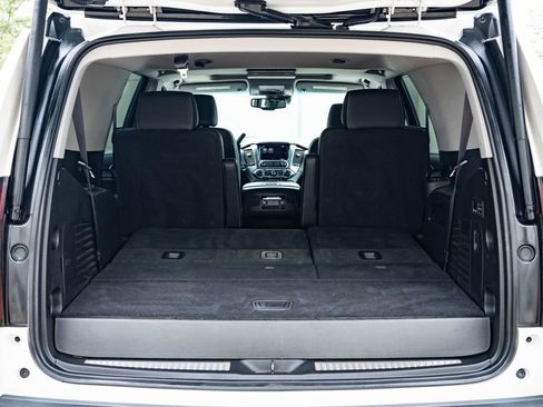 Used 2017 Chevrolet Tahoe Premier AWD/4WD image 22