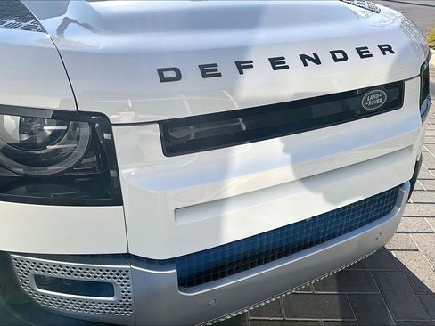 Used 2024 Land Rover Defender 130 S image 30