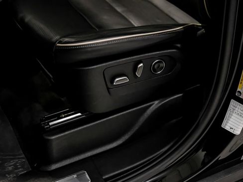 Used 2023 Cadillac Escalade Sport image 29