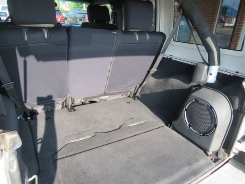 Used 2010 Jeep Wrangler Unlimited Sahara w/ Dual Top Group image 17