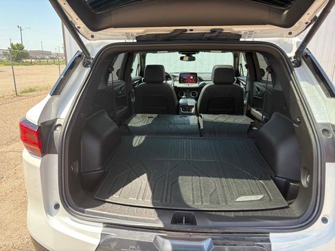 Used 2023 Chevrolet Blazer Premier w/ Enhanced Convenience Package image 10