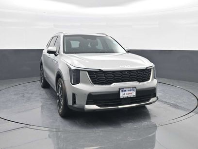 Used 2024 Kia Sorento SX