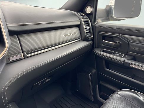 Used 2020 RAM 3500 Limited AWD/4WD image 32