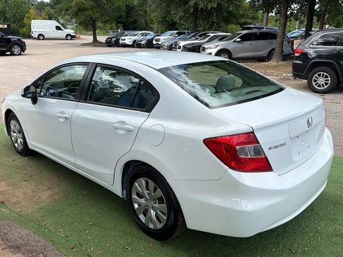 Used 2012 Honda Civic LX image 4