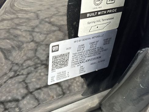 Used 2023 GMC Acadia Denali w/ Black Diamond Edition image 36