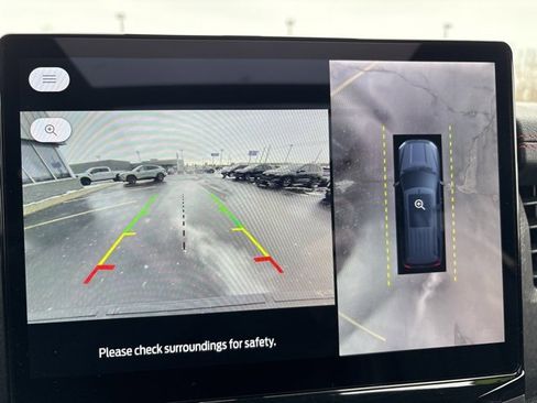 Used 2023 Ford Expedition Max Limited image 32