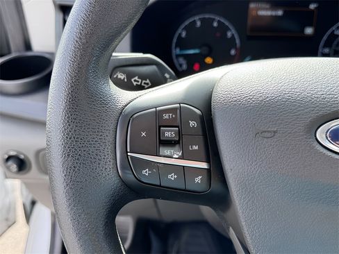 Used 2023 Ford Transit 350 XLT image 30