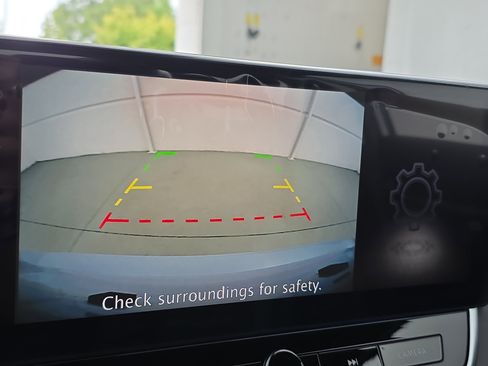 New 2025 Nissan Altima 2.5 SR w/ SR Premium Package image 22