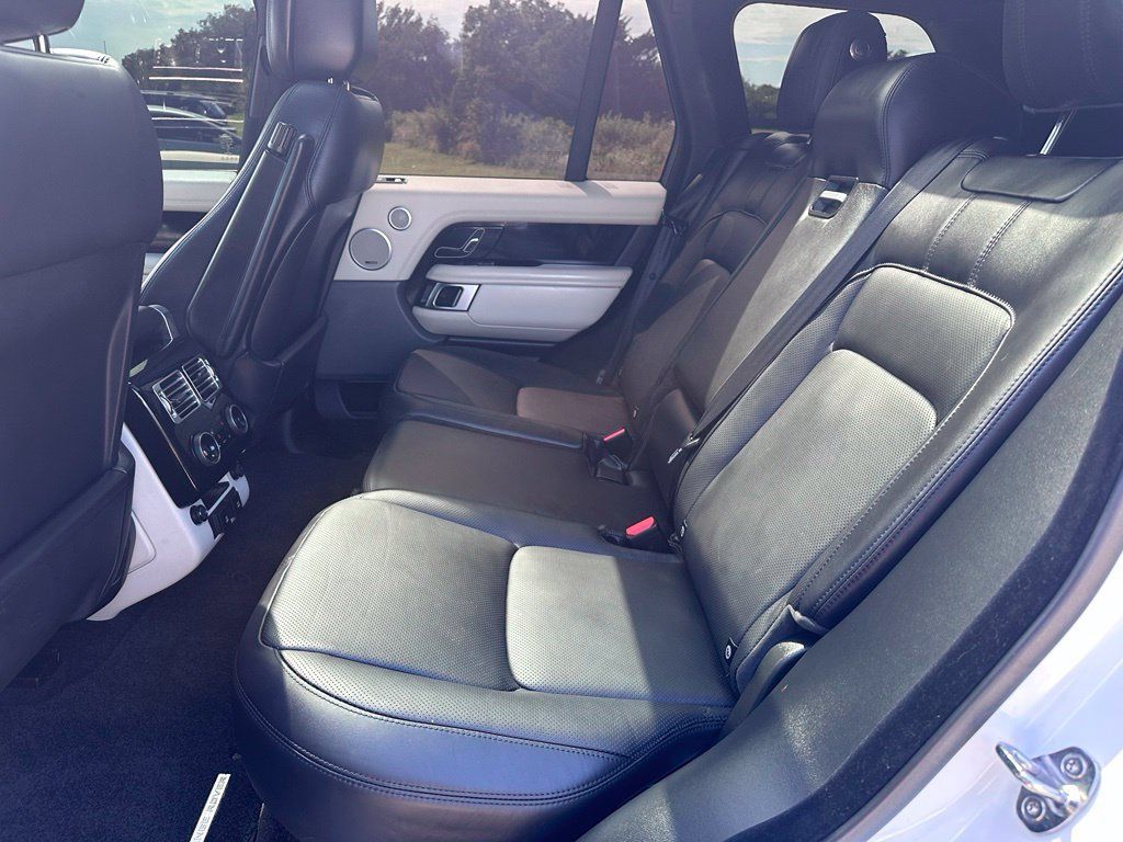 Used 2020 Land Rover Range Rover HSE AWD/4WD image 21