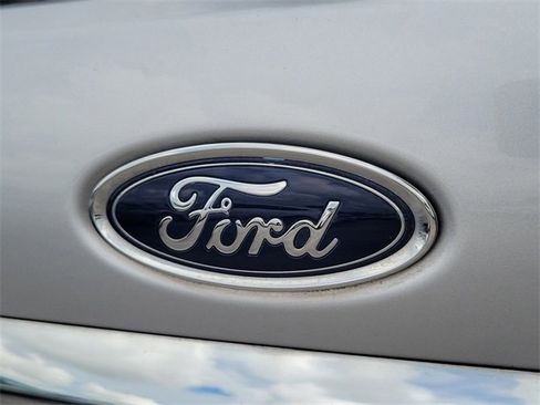 Certified 2021 Ford EcoSport Titanium image 5