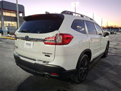 Used 2022 Subaru Ascent Onyx Edition image 7
