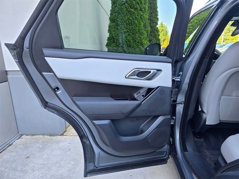 New 2026 Land Rover Range Rover Velar Dynamic SE image 24