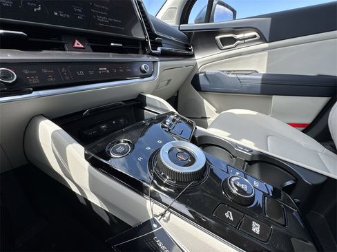 New 2025 Kia Sportage EX w/ EX Premium Package image 20