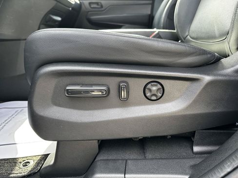 Certified 2024 Honda Odyssey EX-L image 8