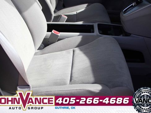 Used 2014 Honda CR-V LX image 17