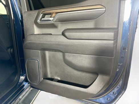 Used 2023 Chevrolet Silverado 1500 RST AWD/4WD image 29