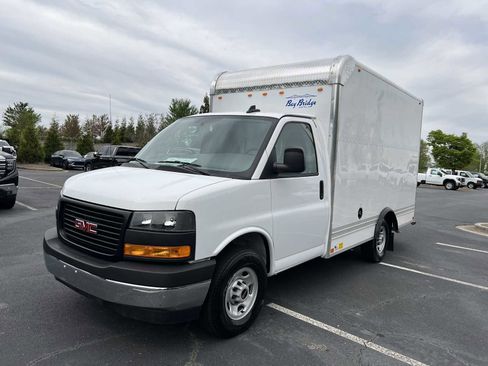 New 2025 GMC Savana 3500 w/ Power Convenience Package image 6