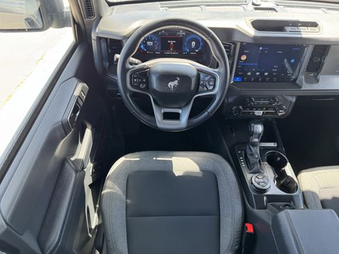 Used 2025 Ford Bronco Big Bend image 15