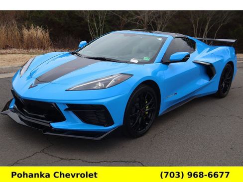 Used 2023 Chevrolet Corvette Stingray Preferred Cpe w/ 2LT image 3