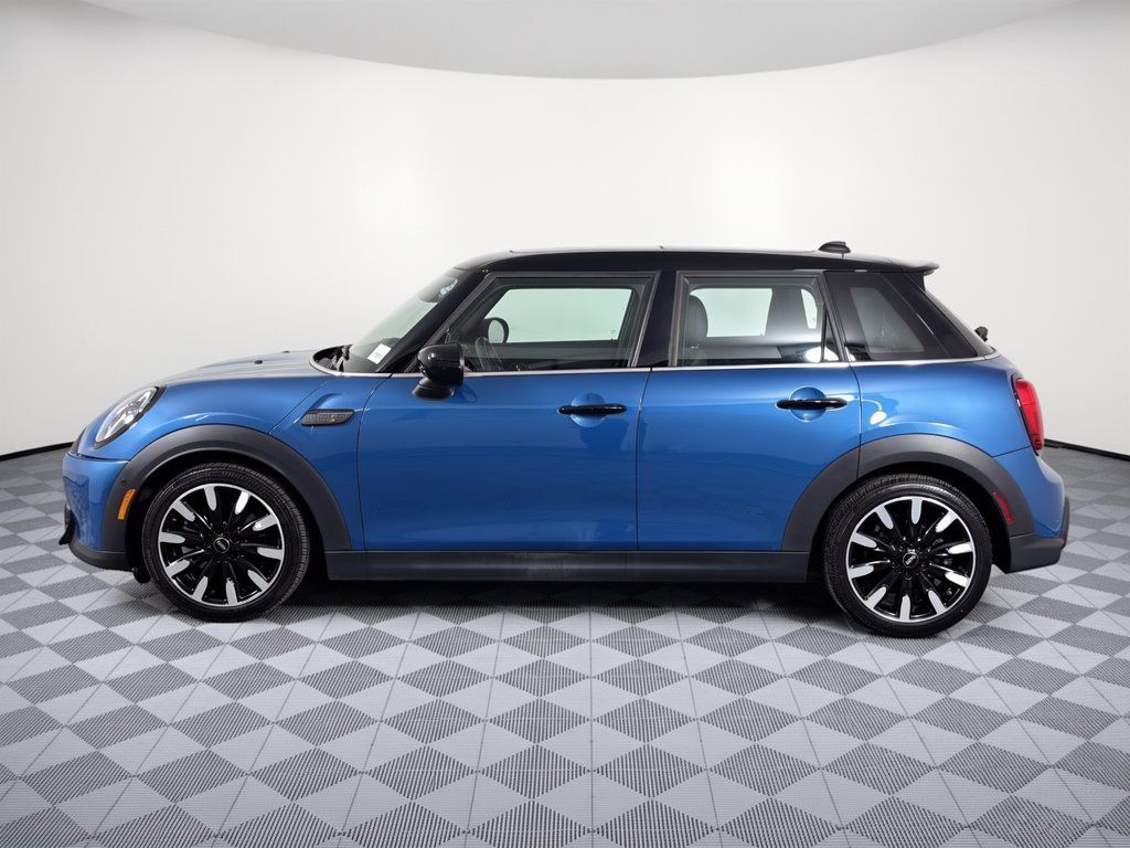 Used 2024 MINI Cooper S FWD image 2