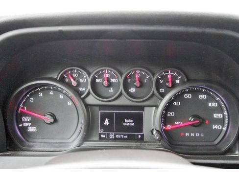 Used 2024 Chevrolet Silverado 1500 W/T w/ WT Value Package AWD/4WD image 18
