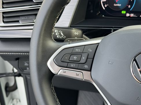 Used 2024 Volkswagen Atlas Cross Sport SE image 21