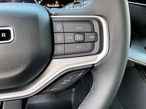 New 2025 Jeep Wagoneer Series II image 24