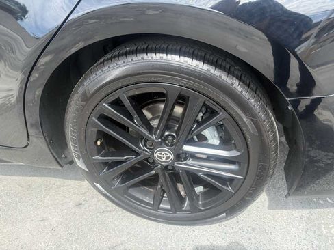 Used 2025 Toyota Camry SE FWD image 13