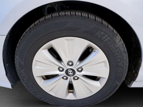 Used 2018 Hyundai Sonata SE FWD image 24