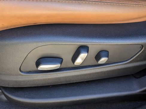 Used 2021 Cadillac XT5 Premium Luxury image 21