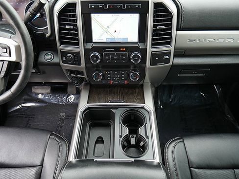 Used 2020 Ford F250 Lariat w/ Lariat Ultimate Package image 20