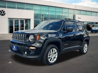 Used 2022 Jeep Renegade Latitude w/ Convenience Group AWD/4WD video 1