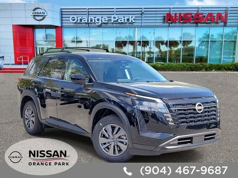 New 2026 Nissan Pathfinder SV image 1