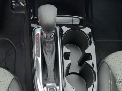 New 2026 Chevrolet Trax LT w/ Driver Confidence Package image 11