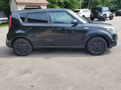 Used 2015 Kia Soul image 7