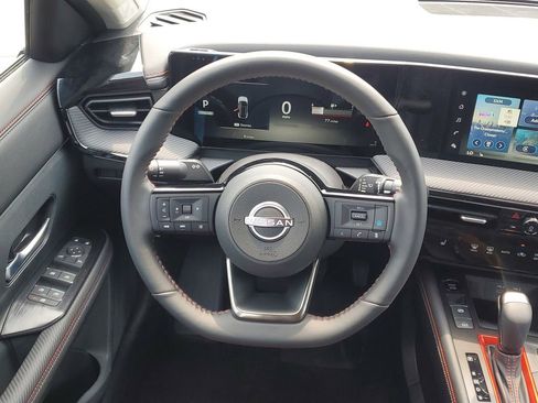 New 2025 Nissan Kicks SR w/ SR Premium Package image 26