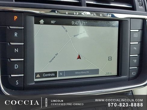 Used 2018 Lincoln Continental Black Label w/ Rear-seat Package AWD/4WD image 17