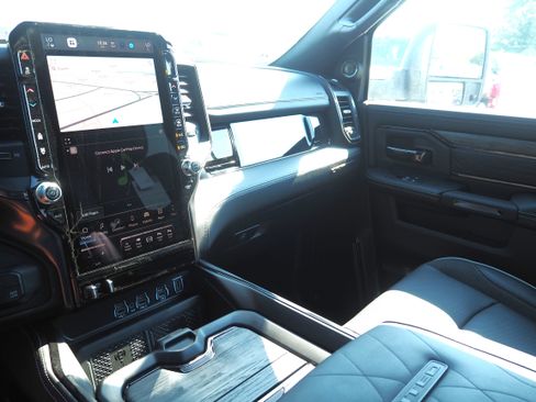 New 2026 RAM 3500 Limited image 22