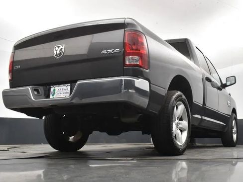 Used 2024 RAM 1500 Classic SLT AWD/4WD image 13