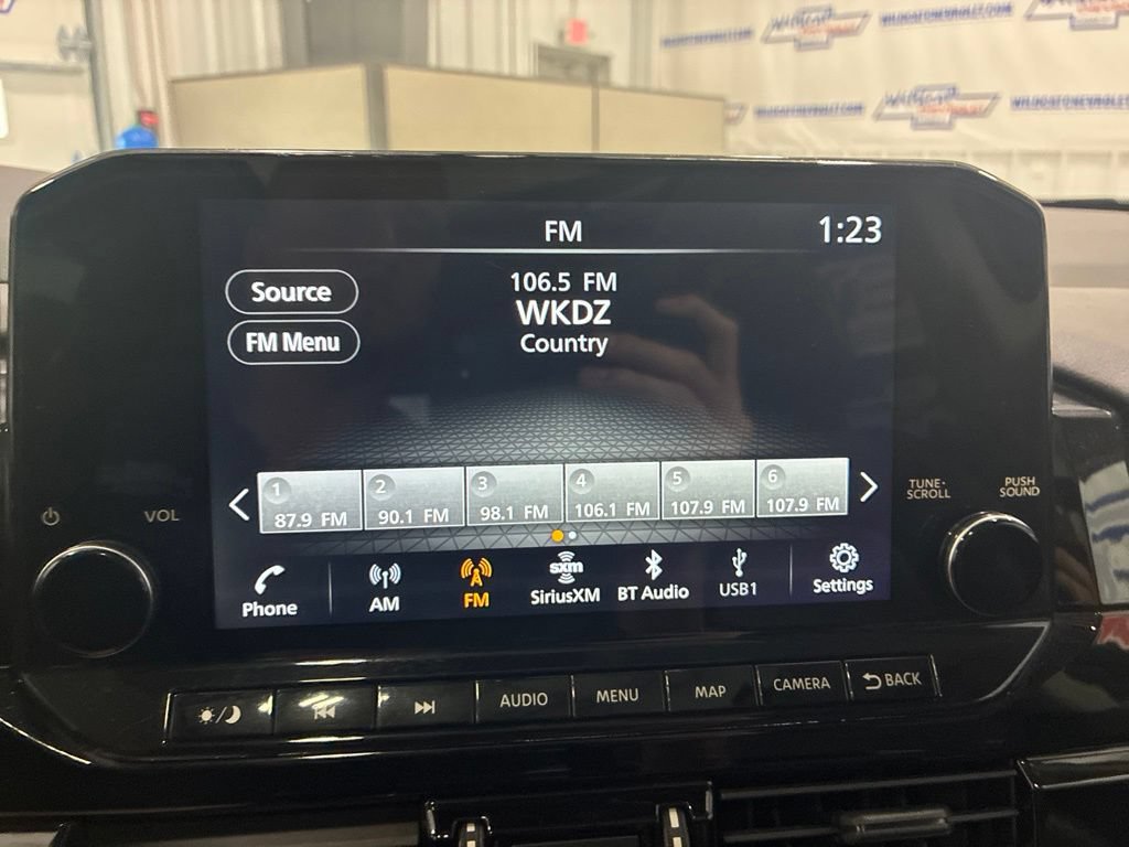 Used 2024 Nissan Pathfinder SL w/ SL Premium Package AWD/4WD image 28