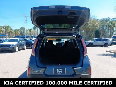 Certified 2025 Kia Soul LX w/ LX Technology Package image 25