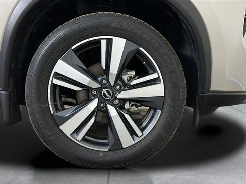 Used 2024 Nissan Rogue SL w/ SL Premium Package FWD image 38