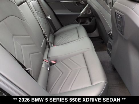 New 2026 BMW 550e xDrive w/ Executive Package image 29
