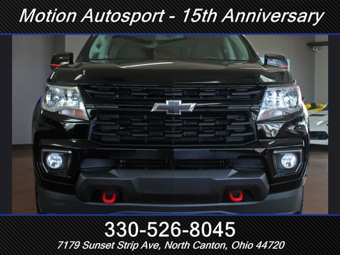 Used 2021 Chevrolet Colorado LT w/ Redline Special Edition AWD/4WD image 3