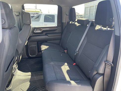 Used 2024 Chevrolet Silverado 2500 LT AWD/4WD image 10