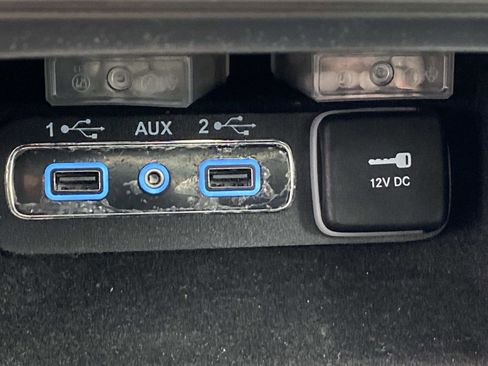 Used 2020 Jeep Grand Cherokee Overland image 17